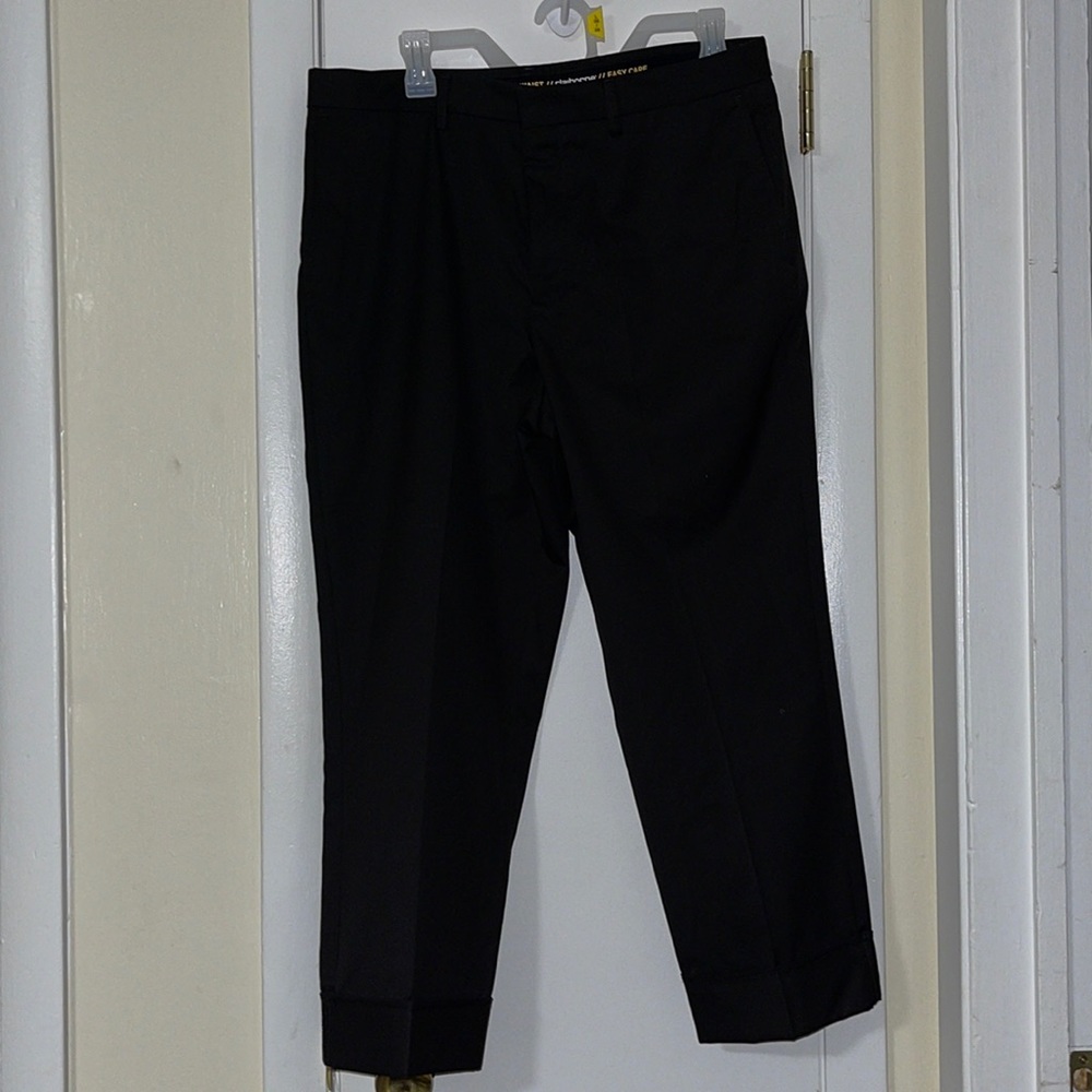 Mens dress pants. Used. GREAT condition. Size 34/30. Currently hemmed.